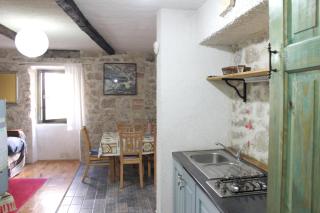 Comfortable Apartment in Betina, terrace, 55 m², air-conditioned - Betina - 4