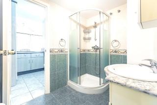 Sea View Apartment in Benalmádena, Shared Pool - Benalmádena - 2