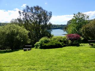 Lovely Sea View 2-Bed Apt in Rineen Sleeps 4 - 3