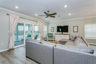 Blue Sky Breeze - Pensacola - 3