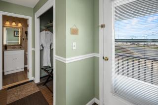 Nantasket Beach Hotel - Hull - 5