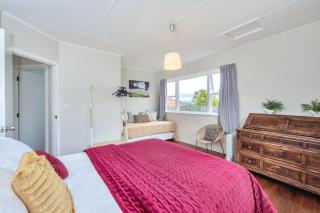 Sunny & Cozy Home near Western Springs - Auckland - 2