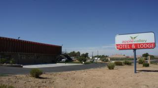 Apple Valley Hotel & Lodge - Apple Valley - 0