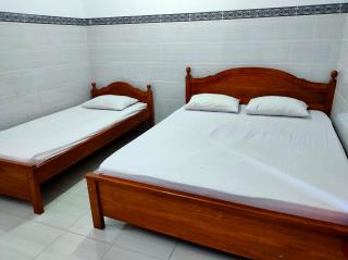 Hotel Keluarga Mekar Jaya Syariah Near UNS Solo - Palur - 7