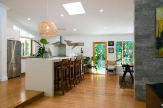 Pineapple Petes Beach House - 1