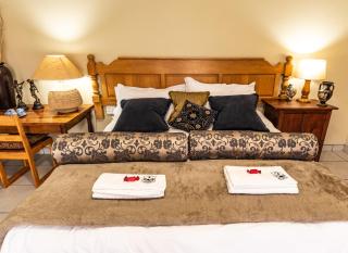 Antiqua Cottage - George - 4