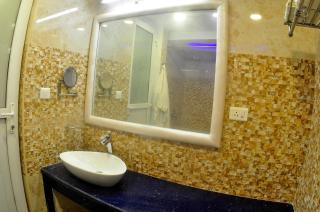 Royal Penguin Boutique Hotel & Spa - Kathmandu - 6