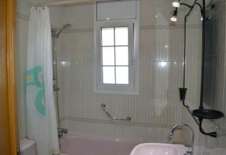 R116 Casa adosada con piscina privada en Cunit - Cunit - 6