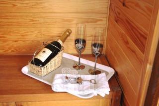 Unique Off- Grid Beehive Pod at Westcote Glamping - Hawick - 3