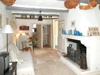 Appartement accueillant avec piscine à Oppède 70 m², vue montagne - Oppède - 3