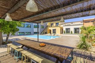 Charming Villa in Quelfes with Shared Pool - Quelfes - 0