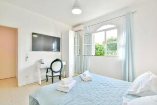 Villa de luxe à Saint-François avec piscine privée et vue mer. - Saint-François - 2