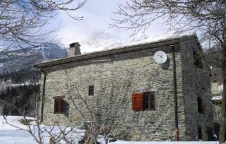 Chalet chaleureux à Saint-André avec vue sur montagne - Saint-André - 1