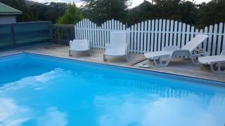 Bungalow charmant au Robert avec piscine partagée et jardin - Le Robert - 9