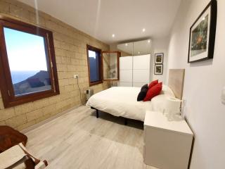 Spacious house in Arona with terrace and garden - 3