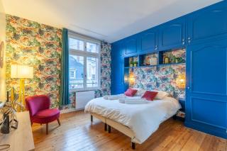 Luxurious 2 bedroom duplex on Place Morny - Deauville - 2