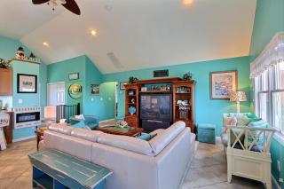 Vincent VanGo to the Beach #13-H - Hatteras - 7