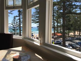 Manly Beach Stays - Sydney - 5