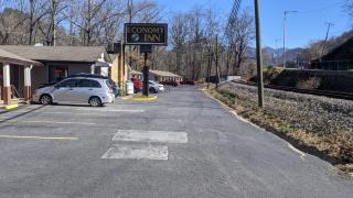 Economy Inn Sylva - Sylva - 3