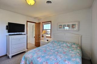 Outrigger #41-HC - Avon - 1