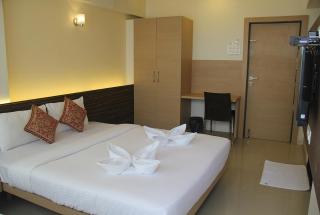 Hotel SaiPrasad Executive Solapur - Solapur - 6