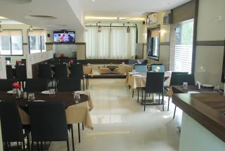 Hotel SaiPrasad Executive Solapur - Solapur - 5