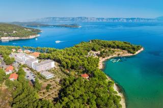 Hotel Hvar - Jelsa - 0