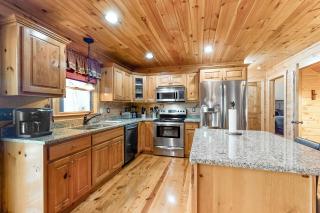 Bearfoot Lodge - Ellijay - 4