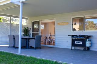 Ayada Villa - Pet Friendly - 1 Min to Beach - 5