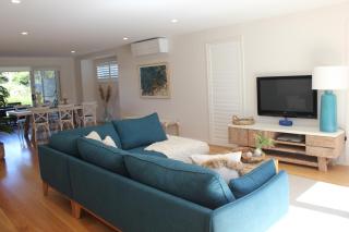 Ayada Villa - Pet Friendly - 1 Min to Beach - 3