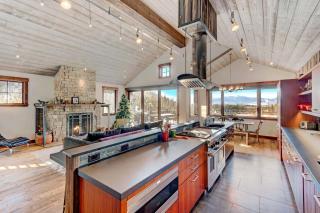 Cliff Side Luxury Chalet I Hot Tub I Incredible Views I Best Price I FREE Adventures Daily - Tabernash - 1