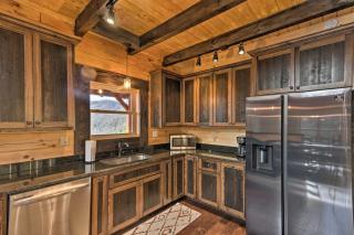 Hilltop Cabin on 5 Acres with Hot Tub and Waterfall! - Bryson City - 2