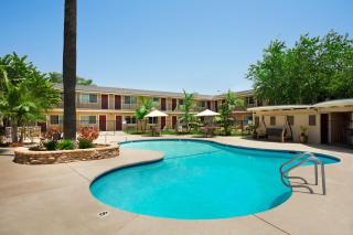 Travelodge by Wyndham Santa Maria - Santa Maria - 9
