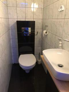 Tanie Pokoje Blisko Lotniska - Poznan - 4