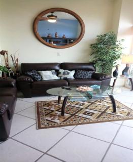 Ocean Front- Marina View- Tiara Sands Resort, Sleeps 4 - Mazatlán - 2