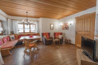 Ferienwohnungen Alpentraum - Landhaus am Bächle - Oberstdorf - 9