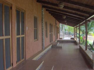 Hotel Bahia Taitza - Flores - 1