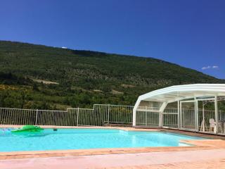 Charmante maison de vacances à La Roche-sur-le-Buis avec piscine - La Roche-sur-le-Buis - 9