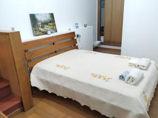 Spacious House in Ponte da Barca with Lake and Mountain View - Lourido - 6