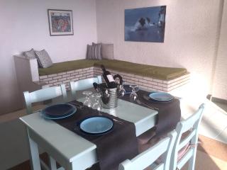 Chic seaside apartment in Akrogiali - 60 sqm - Sea view - 3