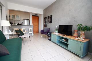 Apartamento em frente ao Shopping Itaigara - Salvador - 0