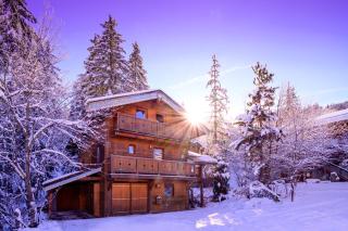 Chalet Côté Cœur, La Tania, with Outdoor Hot Tub and 7 Ensuite Rooms - La Tania - 0