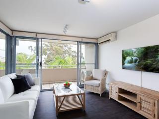 Bayview Apartments 10 42 Stockton St - Stylish apartment with air conditioning and Wi-Fi conveniently located in the heart of Nelson Bay - Nelson Bay - 2