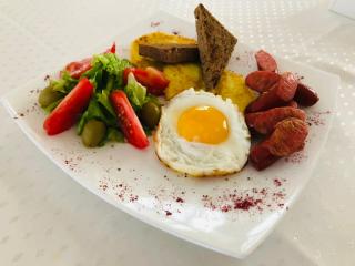 BANQUETING & GUEST HOUSE ПОМЕСТЬЕ - Qostanay - 4