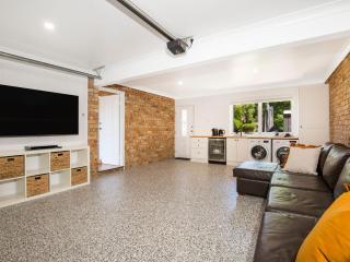 Anacapri - Pet Friendly - Opposite Beach - Fireplace - Callala Beach - 5