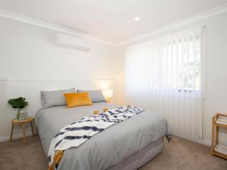 Anacapri - Pet Friendly - Opposite Beach - Fireplace - Callala Beach - 4