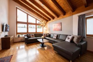 Alpen Chalet - 0