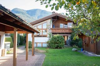 Alpen Chalet - 9