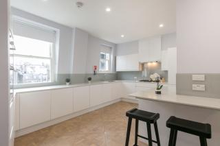 Urban Chic - Shaftesbury - 6