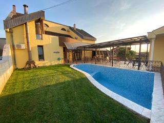 Pensiunea Imperial - 2